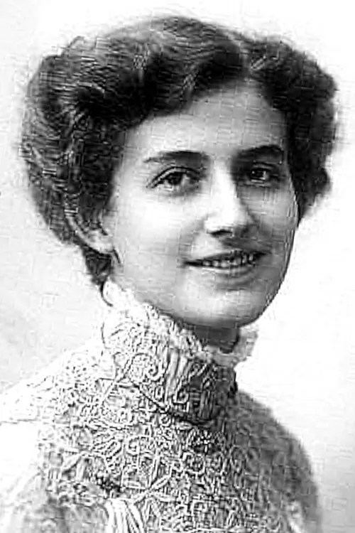 Grace Morse interpretando a Miss Hayes