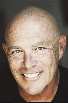 Guido Adorni ha trabajado con Graham Martin en 1 ocasiones