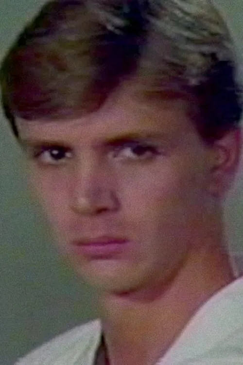 Somyung Mahn ha trabajado con Grant West en 1 ocasiones