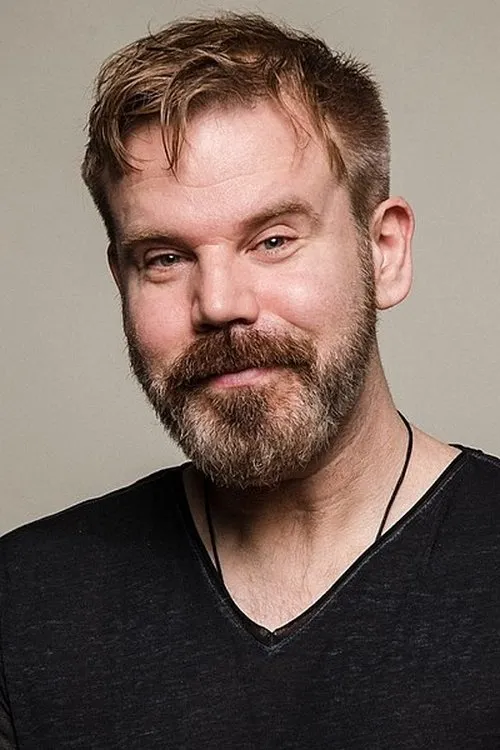 Maya Glick ha trabajado con Gray Haddock en 1 ocasiones