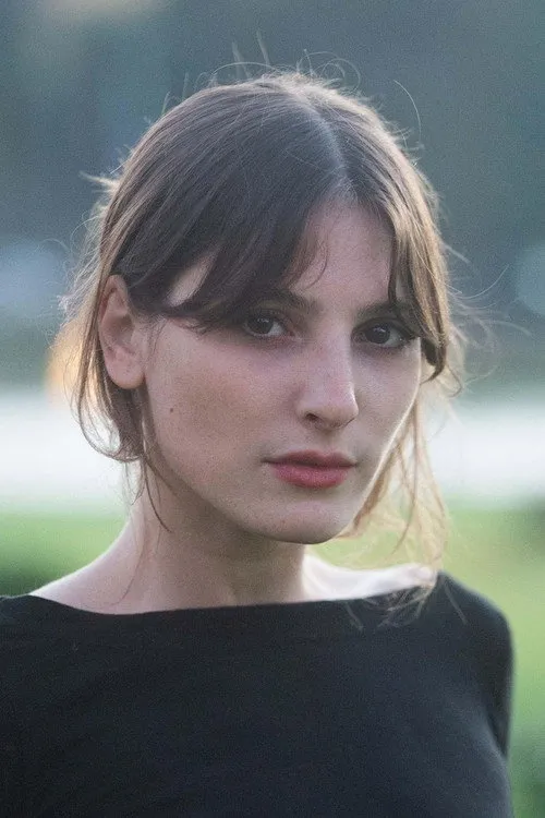 Ally Davis ha trabajado con Greer Cohen en 1 ocasiones