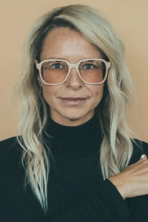 Mickey Reece ha trabajado con Greer Inez en 1 ocasiones