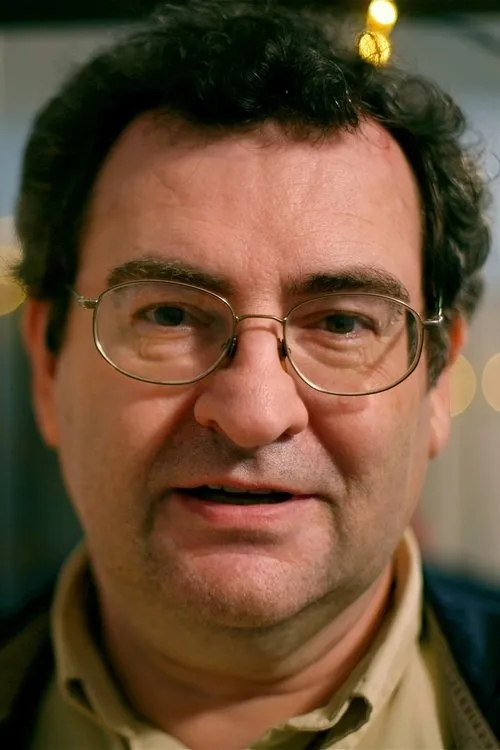 Greg Berg interpretando a James Wallace