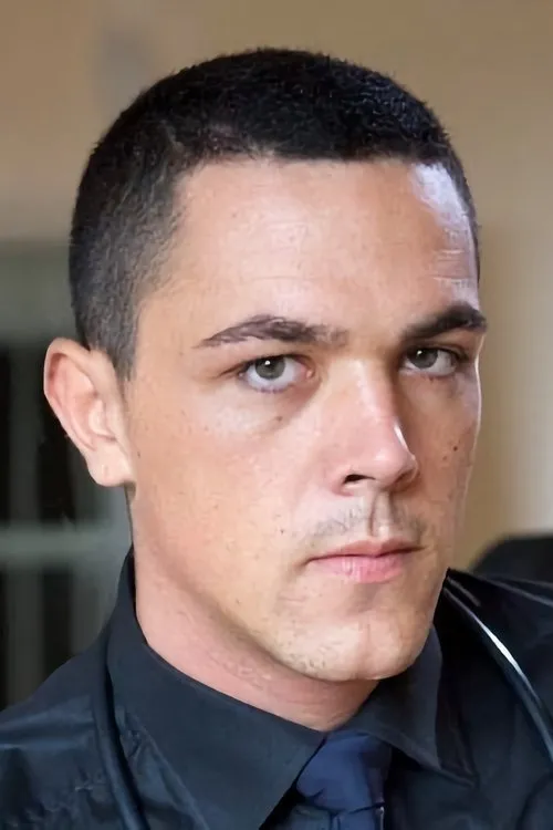 Brian Dickers ha trabajado con Greg Centuri en 1 ocasiones