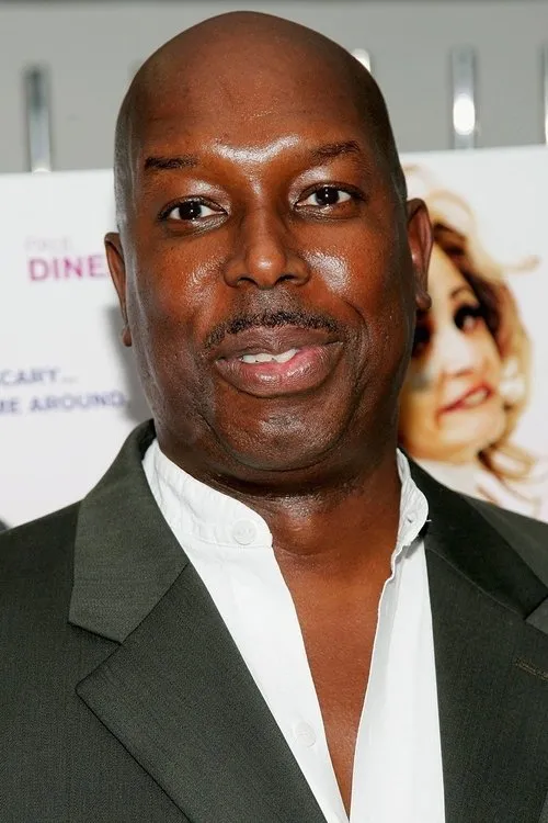 Greg Hollimon — personaje: Onyx Blackman