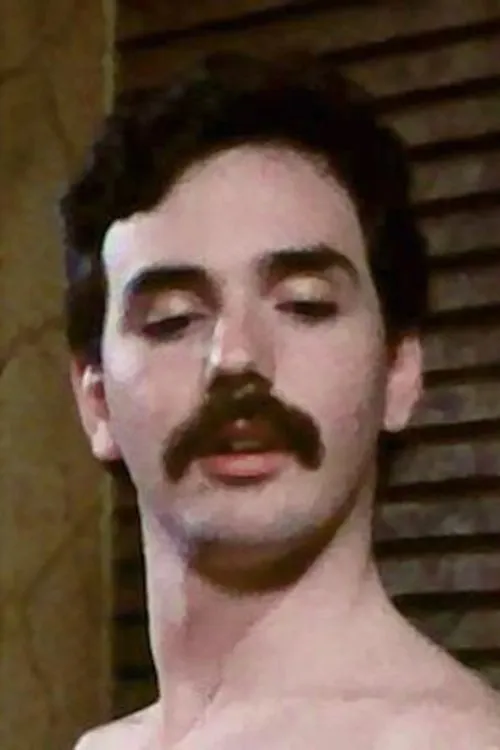 Greg Lyle interpretando a Man on bar top (uncredited)