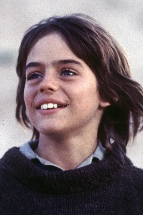 Greg Rowe interpretando a Mike 'Storm Boy' Kingley