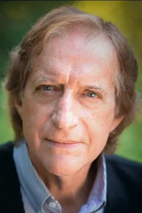 Sarah Thornton ha trabajado con Greg Thornton en 1 ocasiones