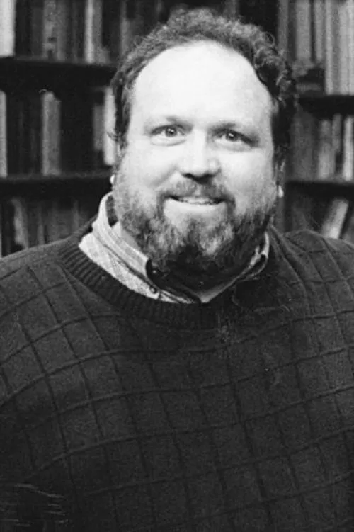 Gregory Avellone interpretando a Pink