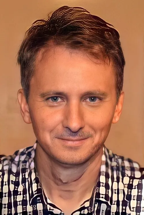 Gregory Charles Rivers interpretando a British boarder