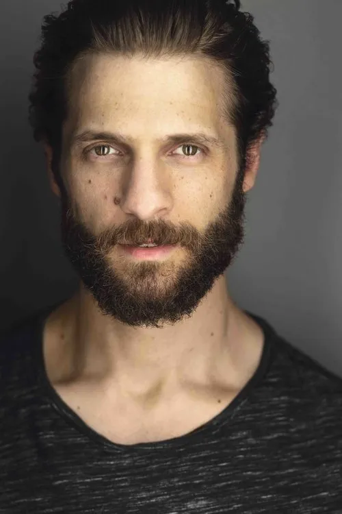 Camila Moreno ha trabajado con Gregory Connors en 1 ocasiones