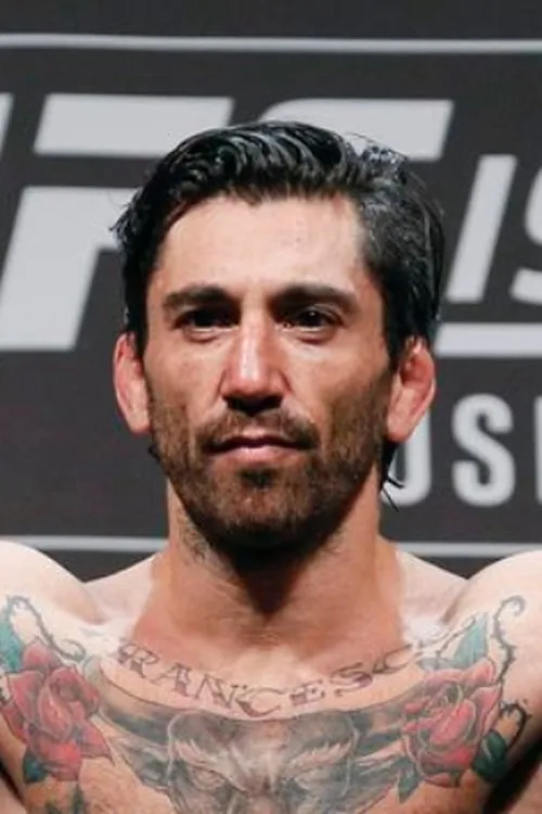 Guido Cannetti interpretando a Self