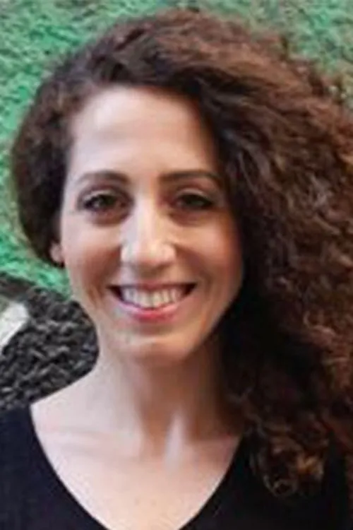 Gül Altınok en su biografía y filmografía