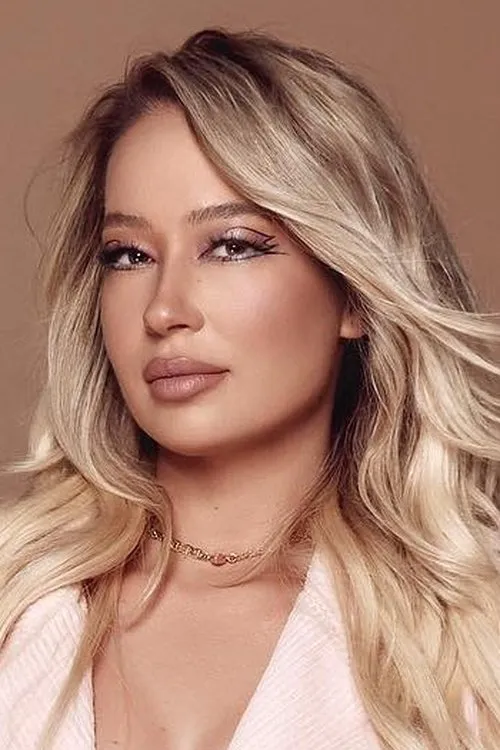 Gülçin Ergül — personaje: Gülçin