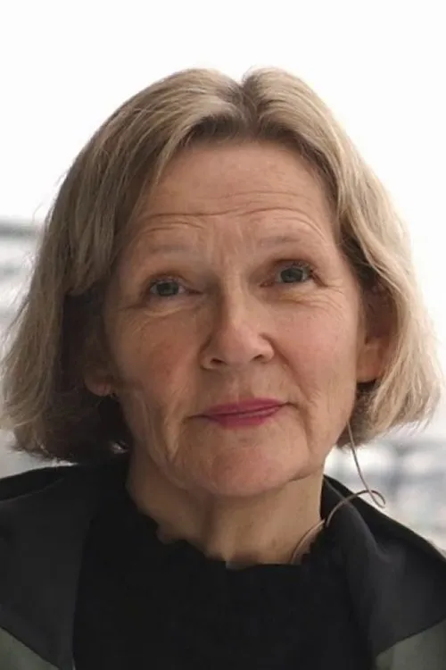 Guri Johnson interpretando a May