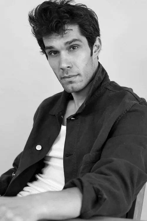 Gurur Çiçekoğlu — personaje: Ates Özdal