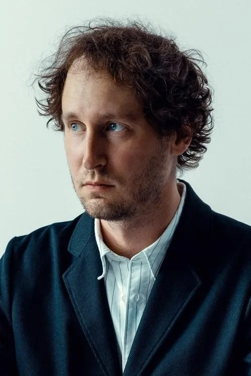 Gus Seyffert interpretando a Self - Guitars, Bass