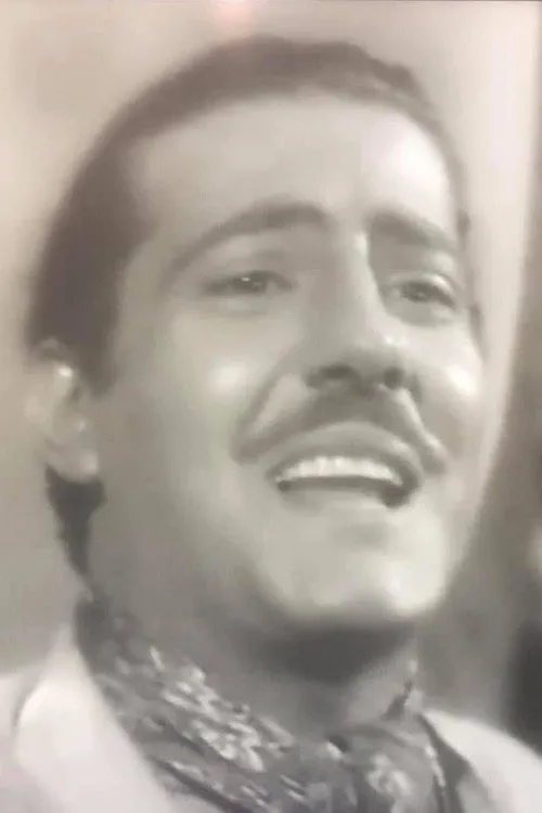 Foto de perfil del actor Gustavo Rivero en el reparto