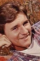 Wes Harding ha trabajado con Guy Delys en 1 ocasiones