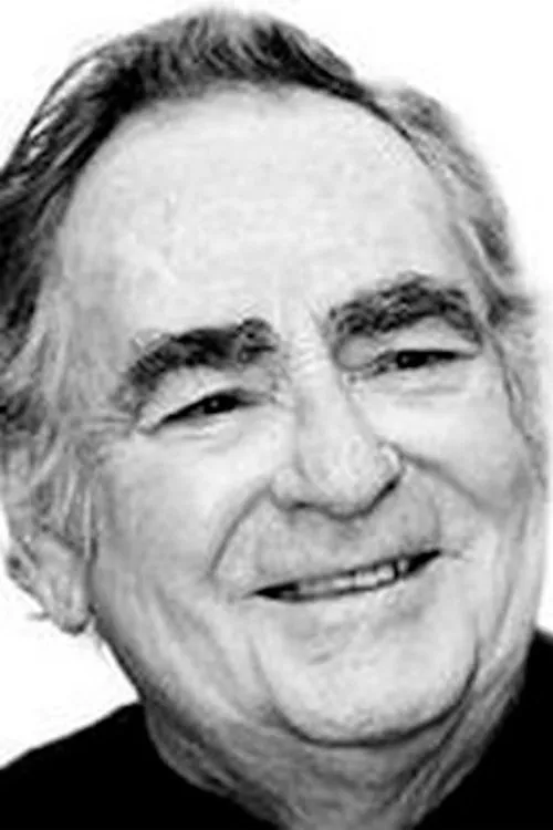 Guy Provost interpretando a The mayor