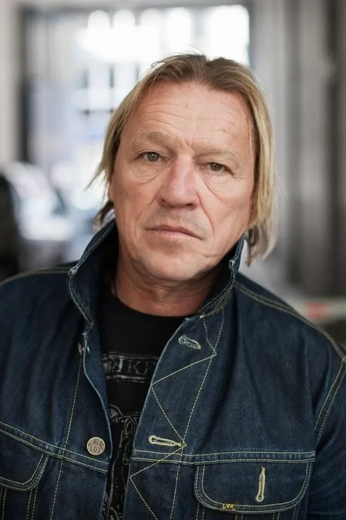 Kody Kim ha trabajado con Guy Staumont en 2 ocasiones