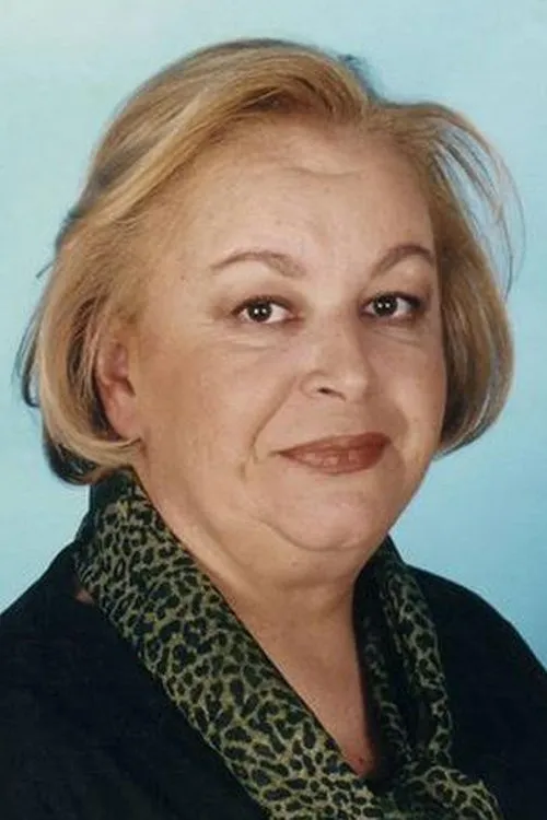 Tugçe Ersoy ha trabajado con Güzin Usta en 1 ocasiones