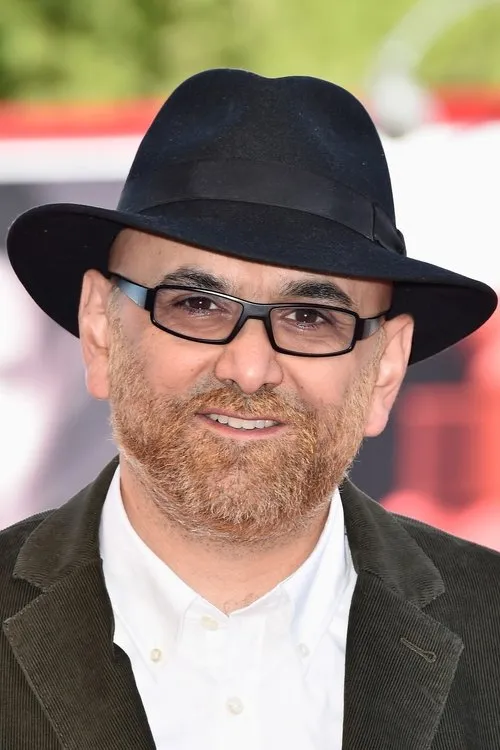 Golab Adine ha trabajado con Habib Rezaei en 1 ocasiones