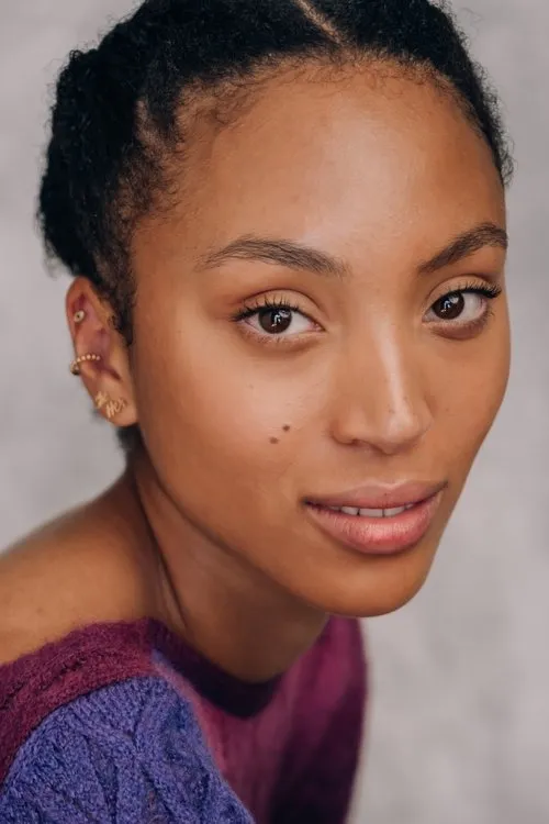 Hailey Romain — personaje: Cece Parker-Jones