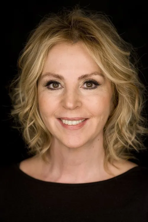 Hale Soygazi — personaje: Müyesser Teksoy