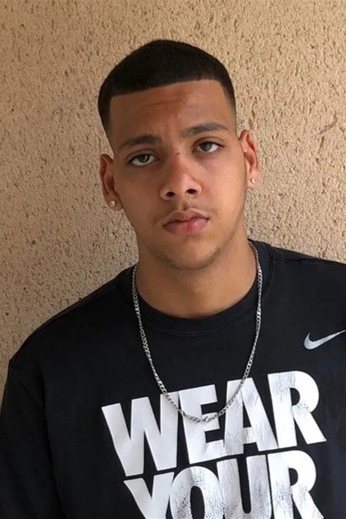 Thomas Le Tallec ha trabajado con Halim Akitar en 1 ocasiones