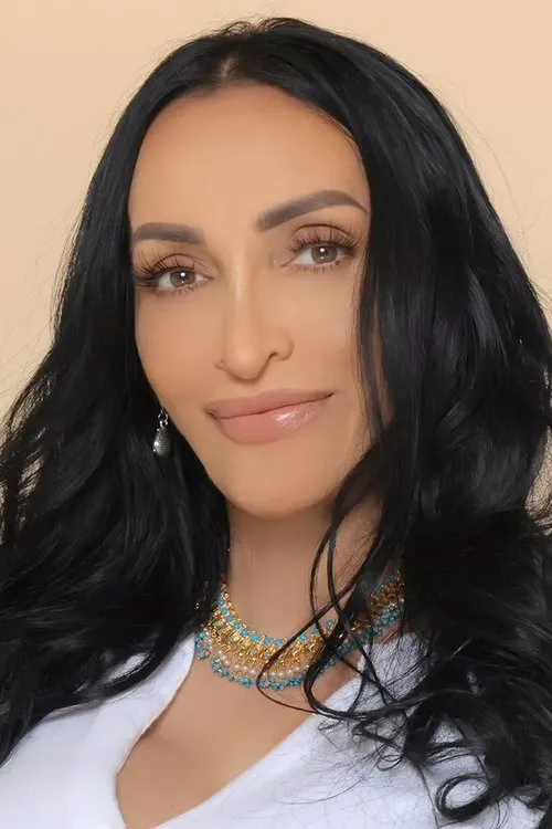 Halimah Sozahdah en su biografía y filmografía