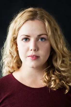 Natasia Demetriou ha trabajado con Halldora Thoell en 1 ocasiones