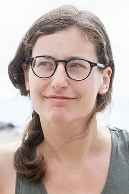 Hallie Cantor — personaje: Hallie