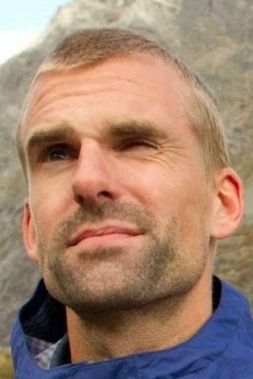 Manfred Spitzer ha trabajado con Halvor Angvik en 1 ocasiones