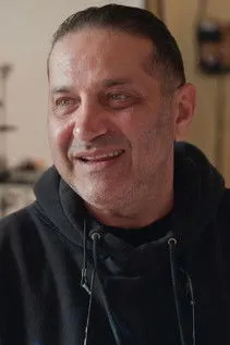 Karen Faye ha trabajado con Hamid Moslehi en 1 ocasiones