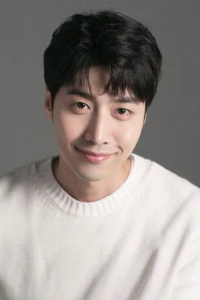 Han Jung Woo — personaje: Nam Tae Il