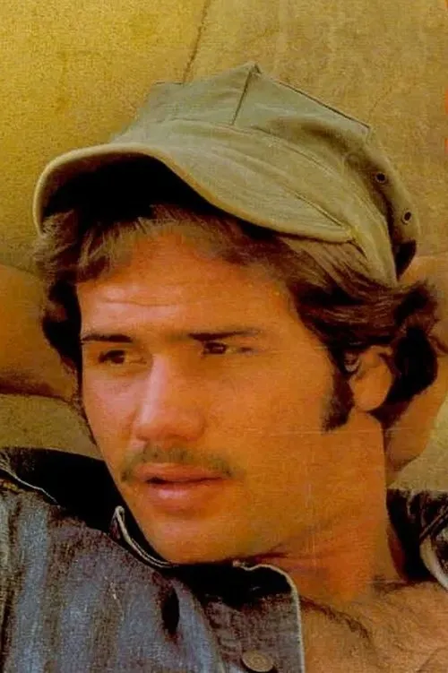 Sam Pasco ha trabajado con Hank Ditmar en 2 ocasiones