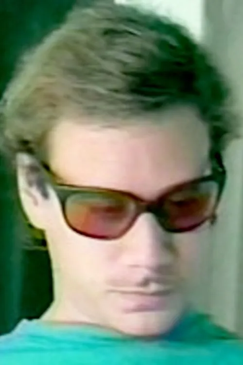 Hank Rose interpretando a (Non-Sex)