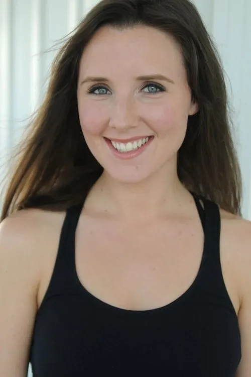 Hannah Hogan interpretando a Jess