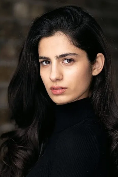 Hannah Khalique-Brown — personaje: Saara Parvan
