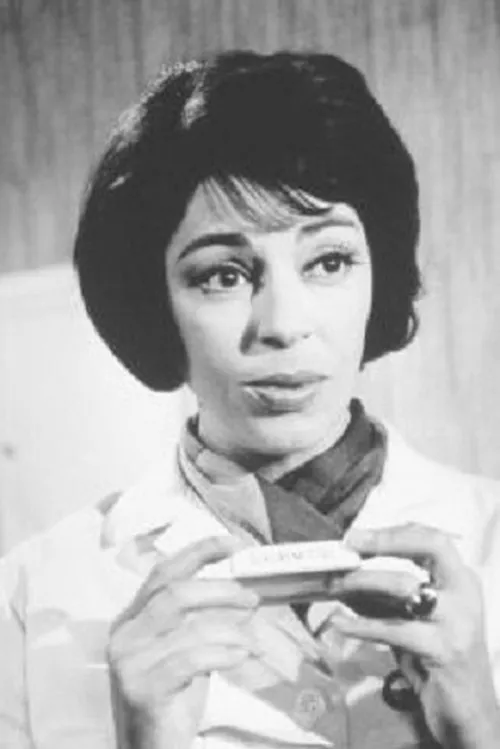 Hanne Wieder interpretando a Paula Hepburn