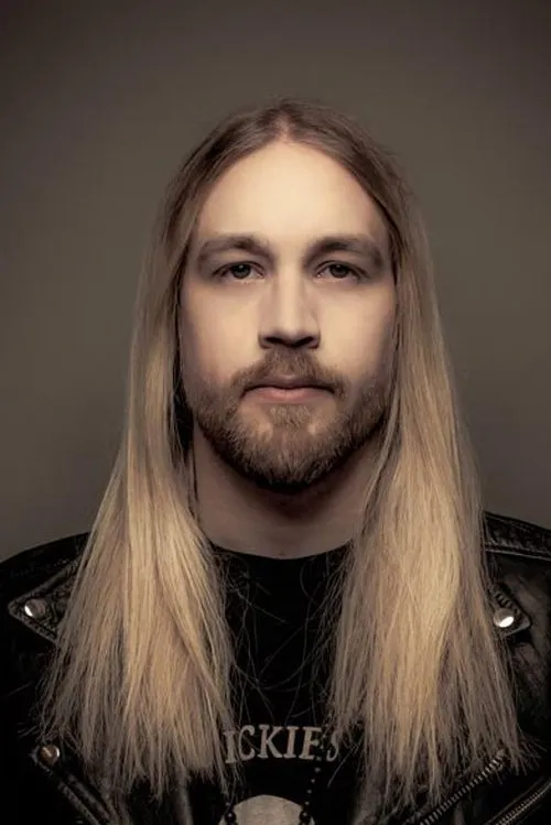 Pär Sundström ha trabajado con Hannes Van Dahl en 7 ocasiones