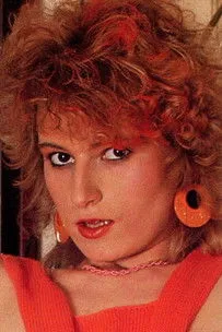 Angie Armstrong ha trabajado con Hanni en 1 ocasiones