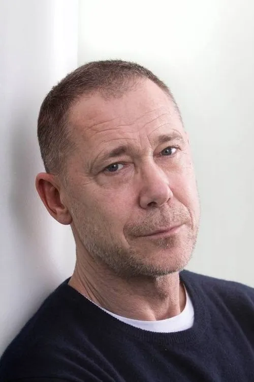 Renée Fokker ha trabajado con Hans Kesting en 3 ocasiones