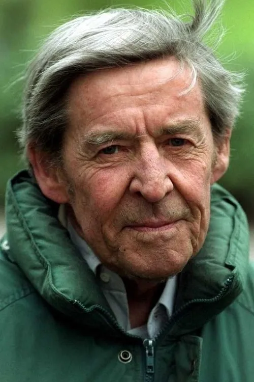 Hans Villius interpretando a Narrator