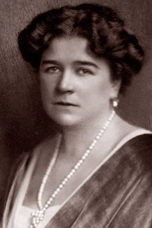 Hansi Niese interpretando a Frieda, die Mutter