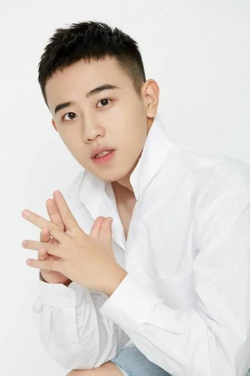 Hao Zhuyu — personaje: Jia Si Wen