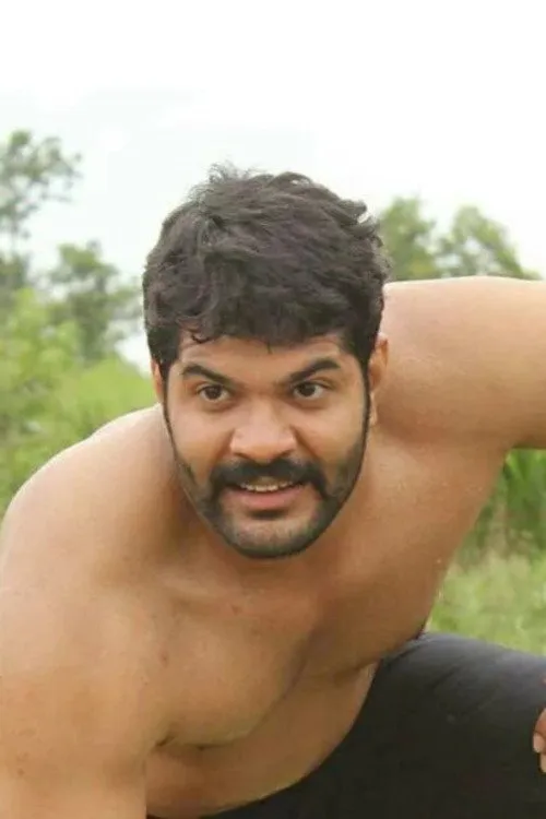 Ramesh Pardeshi ha trabajado con Hardik Joshi en 1 ocasiones