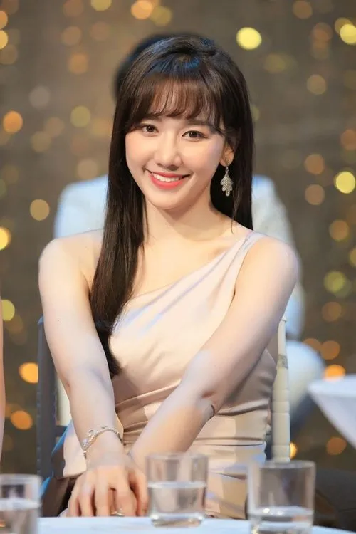 Hong An Nguyen ha trabajado con Hari Won en 1 ocasiones