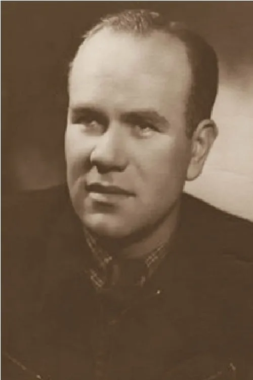 Peteris Lucis ha trabajado con Harijs Avens en 2 ocasiones